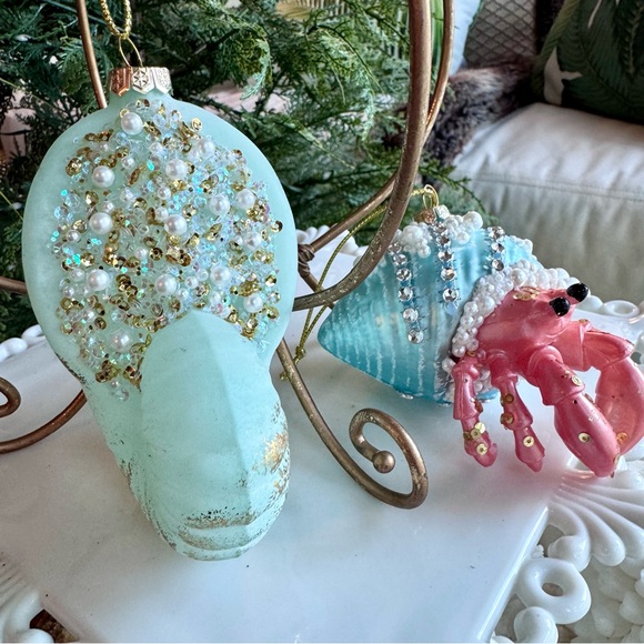 NEW! Beach Christmas Hand Blown Glass Aqua Nautilus Seashell Ornament - Picture 6 of 8